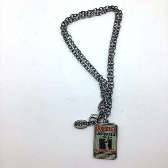 WARNER BROS HARRY POTTER Quibbler undesirable #1 silver necklace - Picture 1 of 16
